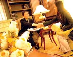 MBA������HR���ٷ�Q�ľŷN���� 